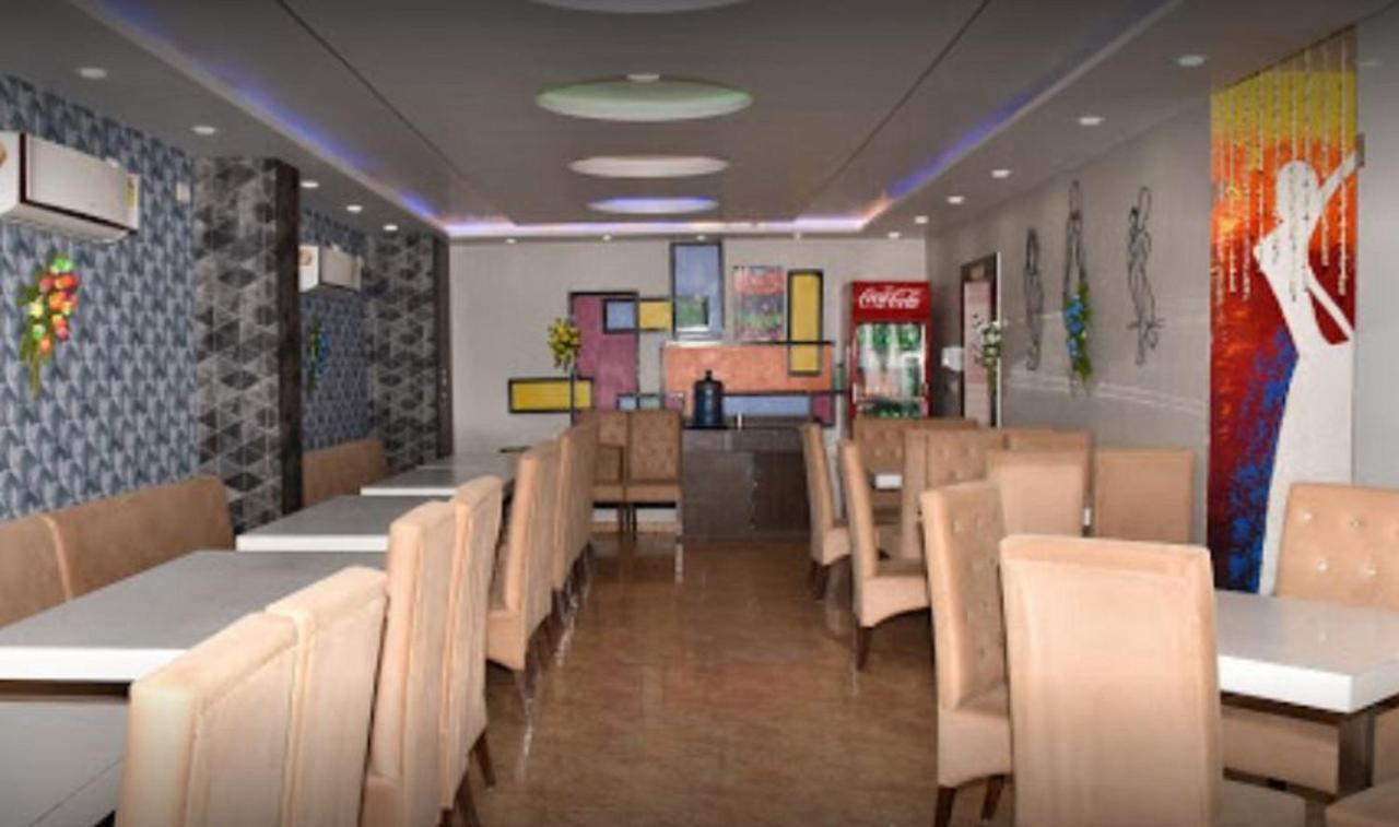Hotel Golden Tulip Purnia Екстер'єр фото